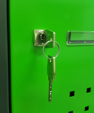 Skiňa na dobíjanie mobilných zariadení s USB porty SVE_41_B8 - 2