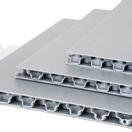 Bublinková doska s nopkovou štruktúrou PP BOARD (2 modely) - 1